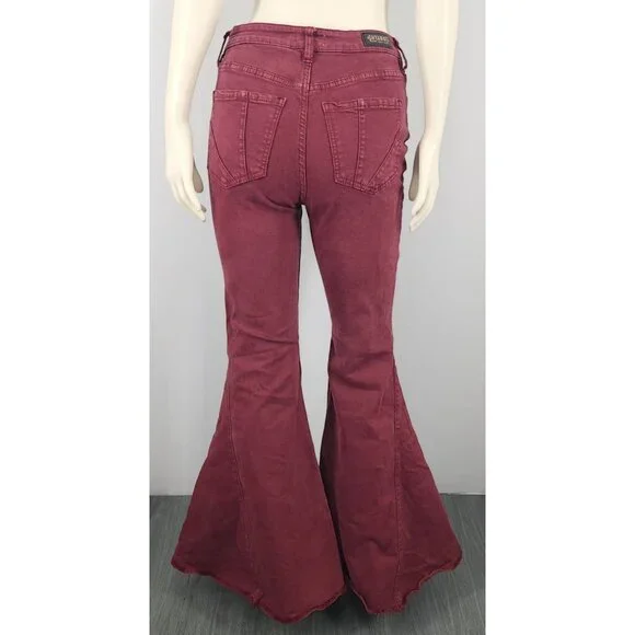 Women's Shyanne Jeans 30 Short 30x32 Maroon Super Flare Bell Bottom Stretch Fray - Picture 3 of 6